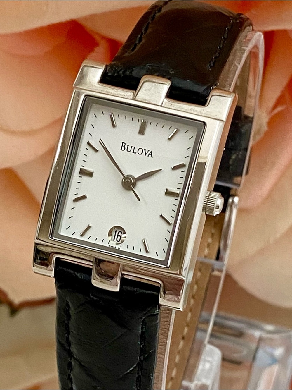 Vintage Bulova 2002 Tank Style Ladies Watch with Date Original Leather Strap